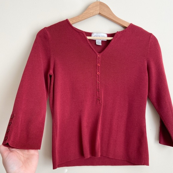 Casual Corner Annex vintage wine dainty button top - Picture 2 of 6